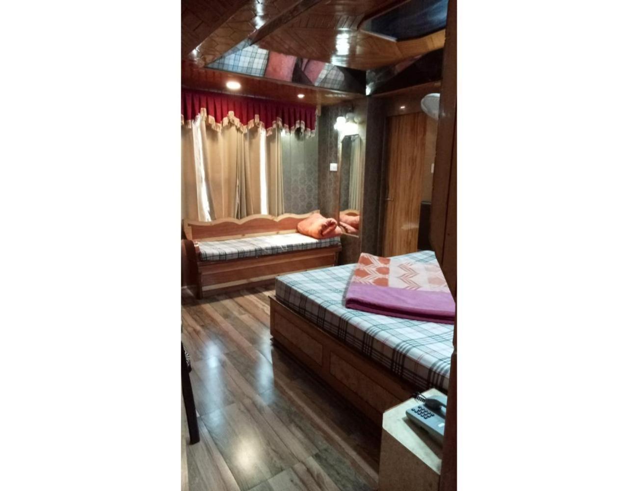 Hotel Doegar, שימלה מראה חיצוני תמונה